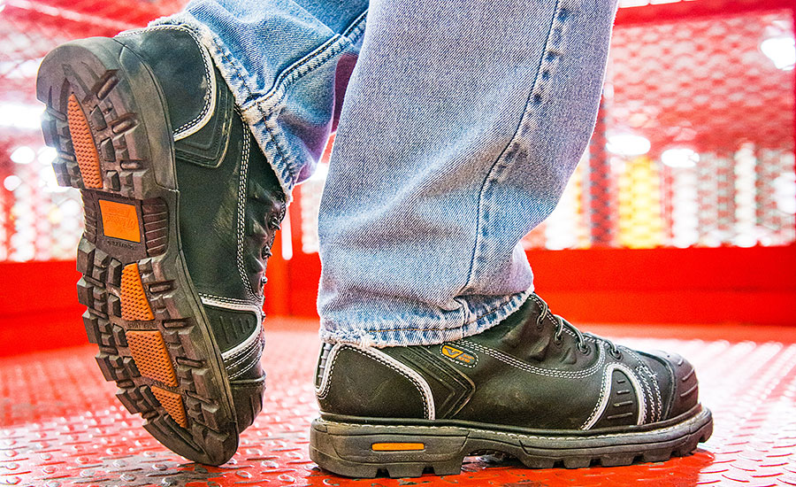 Веские причины для использования защитной обуви в рабочей среде